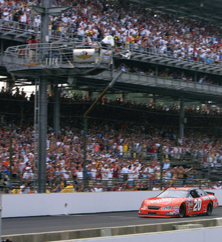 /i/Wittkamp Photos/2005_Brickyard_400_Win.jpg